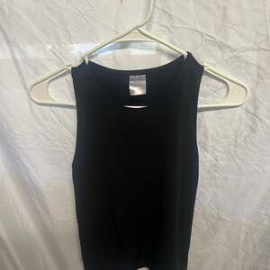 No Boundaries Tank Top, Women's Size Small, Black, Sleeveless